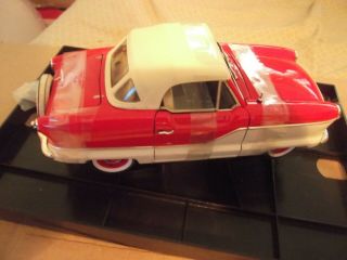 Highway 61 1:18 Scale 1959 Metropolitan 1500 Red & White