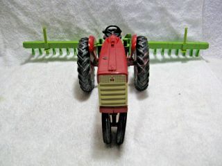 Mccormick Farmall 460 Narrow Front With 24 Row Planter - 1/16 Scale - Collectible