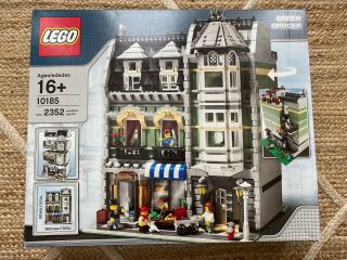 Lego Creator Green Grocer (10185) And