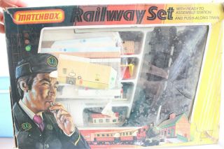 Vintage Matchbox Railway Set; G - 2; 1979; Lesney