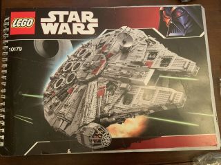 LEGO Star Wars Ultimate Collector ' s Millennium Falcon (10179) Pristine w/ Stand 2