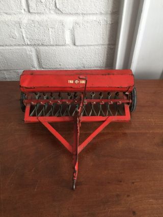Vintage 1/16 Tru - Scale Disc Grain Drill Planter Toy Farm Implement Equipment Red