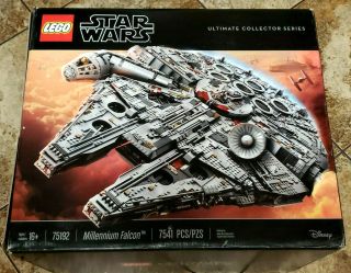 Lego Star Wars 75192 Ucs Millennium Falcon 100 W/ Boxes & Inst.