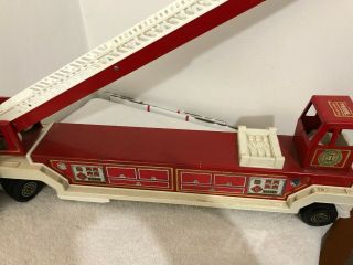 Vintage TONKA Hook and Ladder 1 Fire Engine Fire Truck 3