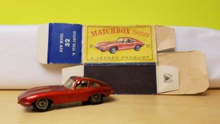 Matchbox Lesney E Type Jaguar No.  32 Orange/light Red & Box