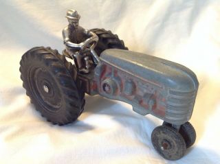 Vintage Hubley Diecast Massey Harris Tractor With Nickel Plated Driver