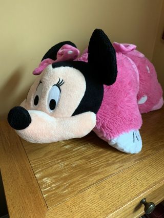 Disney Minnie Mouse Authentic Pillow Pet Pink Polka Dots