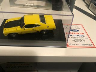 1:43 Scale Autoart 1973 Ford Xb Falcon Gt Coupe - Yellow Blaze Very Low