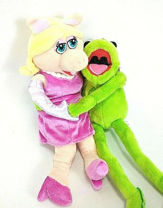 Disney Store Muppets Kermit And Miss Piggy Hugging Plush