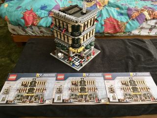 Lego Creator Grand Emporium Set 10211 Modular Building