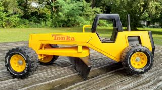 Vintage Tonka Road Grader Metal Yellow Construction Toy Vehicle 11.  5 " Long