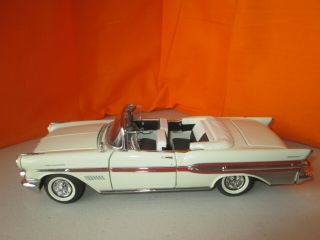 Franklin 1957 Pontiac Bonneville Convertible 1:24 Diecast No Box