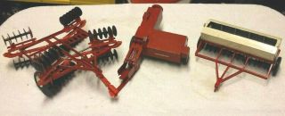 3 Vintage Ertl International Tractor 1/16 Equipment Farm Toys Fold Disk Drill