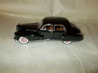 1/24 Danbury " 1941 Cadillac Fleetwood Series 60 Special " Black Beauty