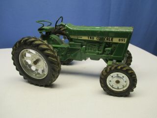 TRU SCALE 1:16th,  891 Wide Front,  farm toy tractor,  1970s,  891 Made in Iowa,  USA 2