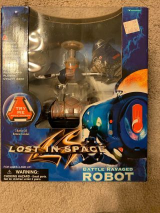 1997 Trendmasters Lost In Space Action Figure Battle Ravaged Robot Nib
