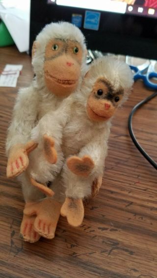 2 Vintage Steiff White Monkey,  Stuffed Animals One 6 " The Second 3.  5 ".  No Id