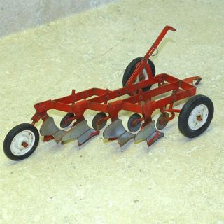 Vintage Tru Scale 4 Bottom Plow,  Disk,  Toy Farm Vehicle 3