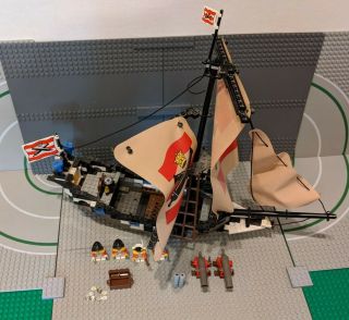 Lego Imperial Flagship 6271 Vintage Pirate Ship