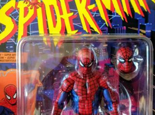 RETRO SPIDER - MAN Figure IN HAND Vintage Series ANIMATED Marvel Legends MOSC 2