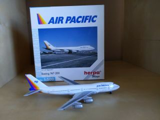 Air Pacific Boeing 747 - 300 1:500 Scale Model By Herpa Wings