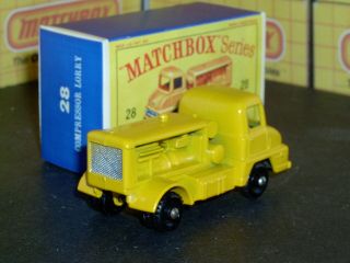 Matchbox Lesney Thames Compressor Lorry 28 B2 Yelo 24bpw D - R Sc4 Vnm Crafted Box