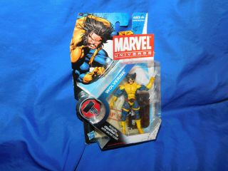 Marvel Universe 3.  75 Inch Wolverine Series 1 002