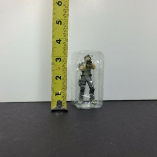 Resident Evil 5 Collectors Edition Chris Redfield PVC Mini Figure Biohazard mini 3