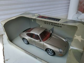 Ut Models Porsche 911 Carrera Coupe 1/18 Gold Pre - Owned