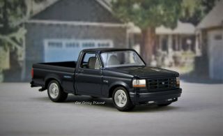 1993 - 1995 Ford F - 150 Svt Lightning Pickup Truck Collectible Or 1/64 Diorama