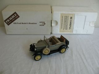 Danbury Die - Cast 1/24 Scale Brown 1931 Ford Model A Roadster Deluxe W/ Box