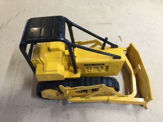 Vintage John Deere 450 Crawler Dozer Tractor Farm Construction Toy 1/16