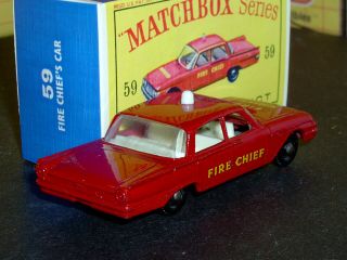 Matchbox Lesney Ford Fairlane Fire Chief ' s Car 59 b3 BPW SC5 NM & crafted box 2