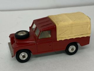 Corgi Toys Vintage 1/43 Diecast Land Rover 109 " W.  B.  Red With Removable Cab