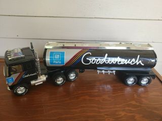 Vintage Nylint Mr.  Goodwrench Gm 18 - Wheeler Tanker Transport Metal Truck