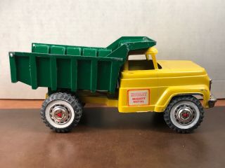 Vintage 1960’s Hubley Mighty Metal Dump Truck Green And Yellow