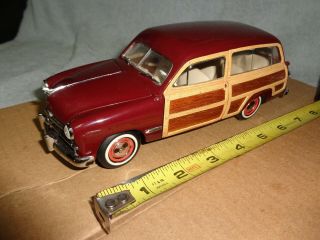 1/24 Franklin 1949 Ford Woody Wagon Die - Cast Model
