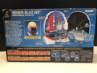 Micro Machines National Geographic Mission: Blast Off Transforming Action Set 2