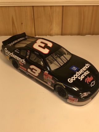 Action 2002 Monte Carlo Dale Earnhardt 3 Goodwrench Service Diecast 1/18 Scale