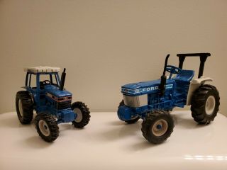 Set Of 2 Ford Diecast 1:16 Scale Models Tractors By Ertl,  1710 And Tw5 Blue
