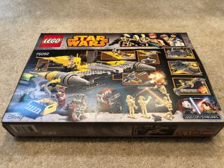 Retired LEGO Star Wars Set 75092 Naboo Starfighter & Factory 2