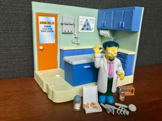 Playmates The Simpsons Wos Interactive Playset - Dr.  Nick 