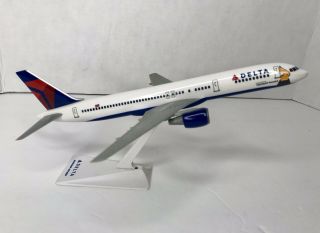 Grammy Awards Promo Delta Airlines Boeing 757 - 200 Scale Model Plane W/stand Euc