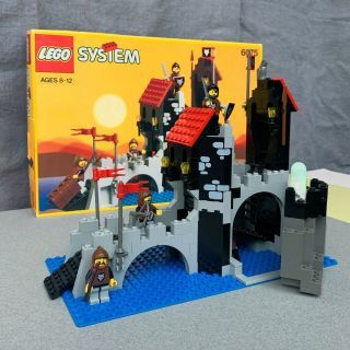 Vintage 1992 Lego Castle Wolfpack Tower (6075) 100 Complete