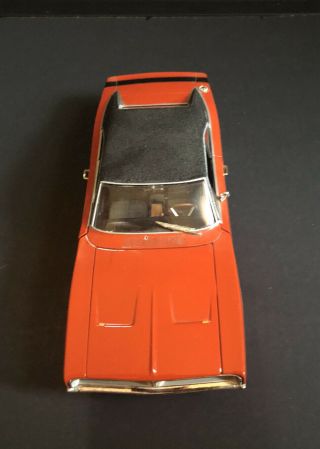 ERTL 1969 Dodge CHARGER R/T orange W/black Roof 1/18 2