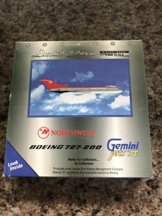 1:400 Gemini Jets Northwest 727 - 200 N290us