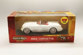 Ertl American Muscle 1:18 1953 Corvette Convertible 50th Anniversary White