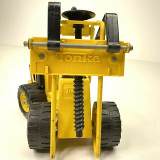 Vintage 1970s Tonka Yellow Pressed Steel Pivoting Forklift - COMPLETE & 3