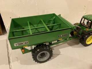 Ertl John Deere Big Farm Series Frontier TRACTOR & GC1108 Grain Cart 3