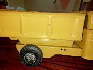 Vintage Buddy L Pressed Steel Tandem Axle Dump Truck Light Yellow 1950 - 60 ' s 3